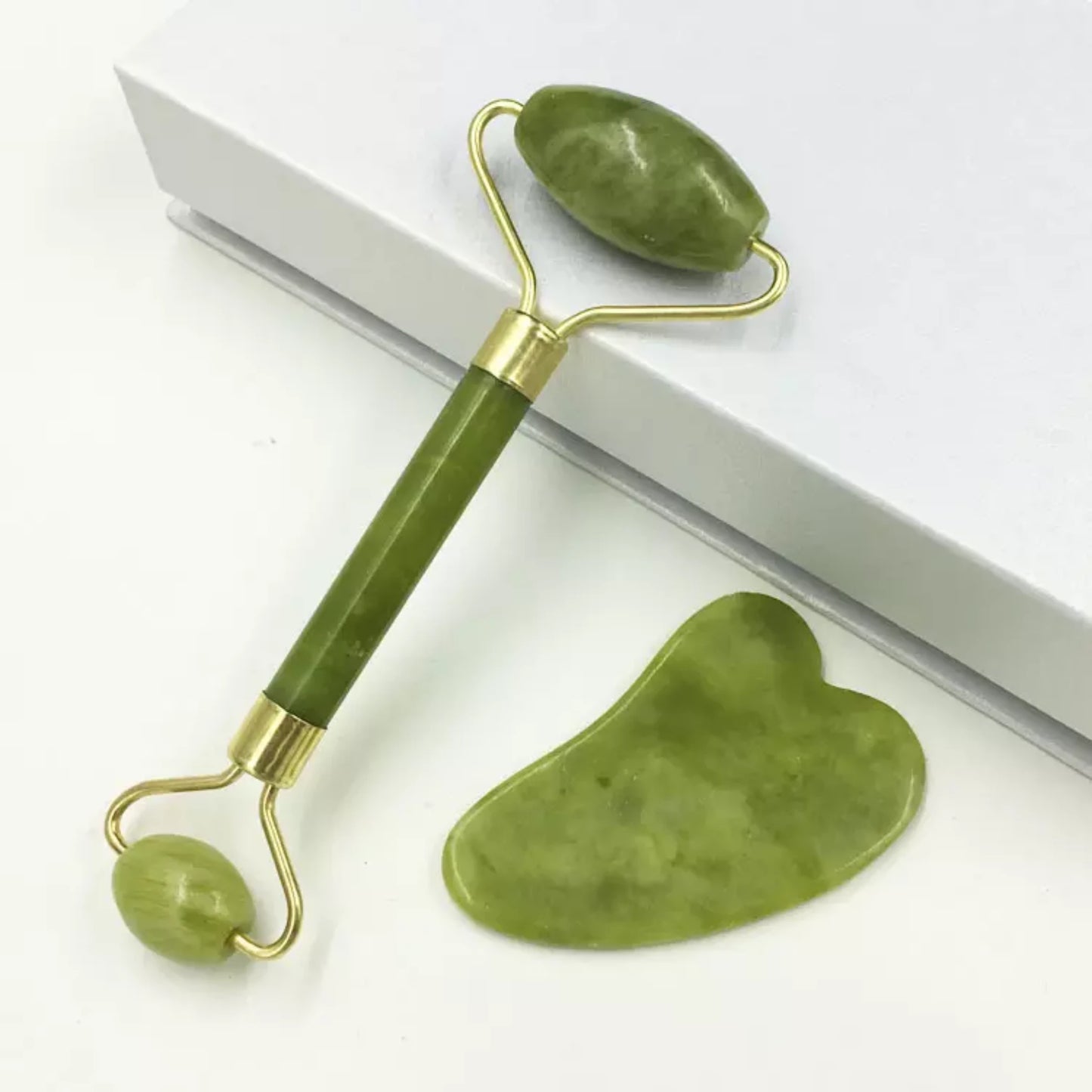 Set Rodillo de Jade para Rostro y Gua Sha-Verde